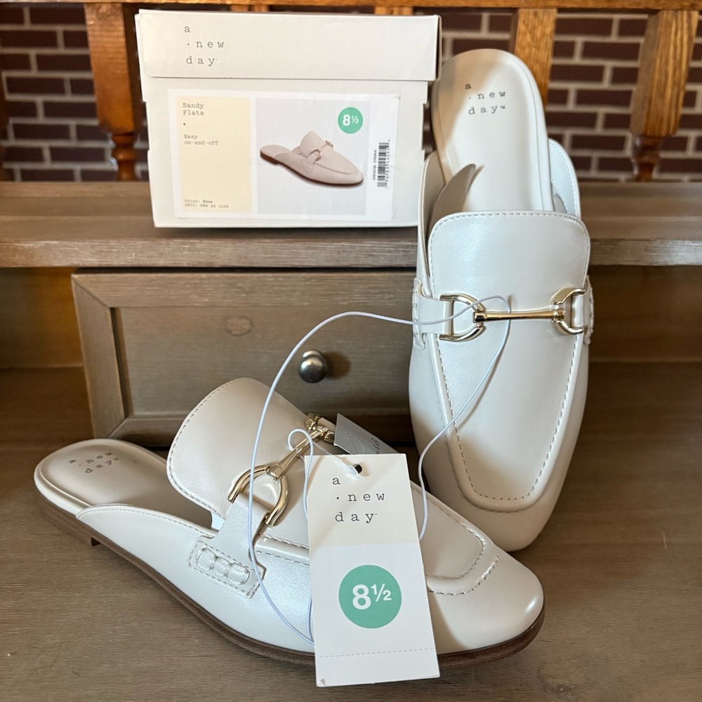 A New Day - New in Box! Women's Sandy Mule Flats Bone 8 1/2 box included NWT